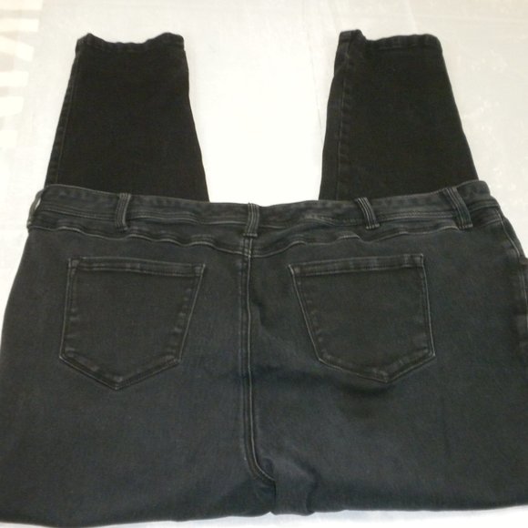Torrid Black Plus Size Jeans 24